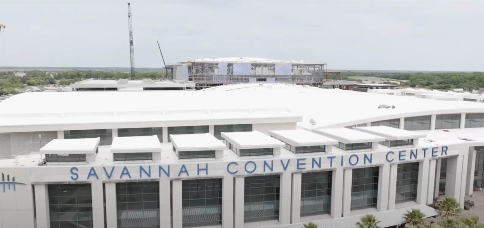 Aerial shot of a commercial building with GAF TPO installed